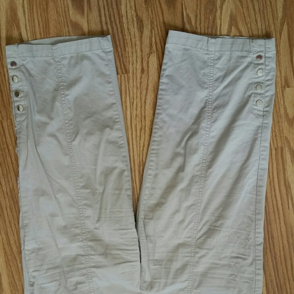 Capri pants - Picture 3 of 4